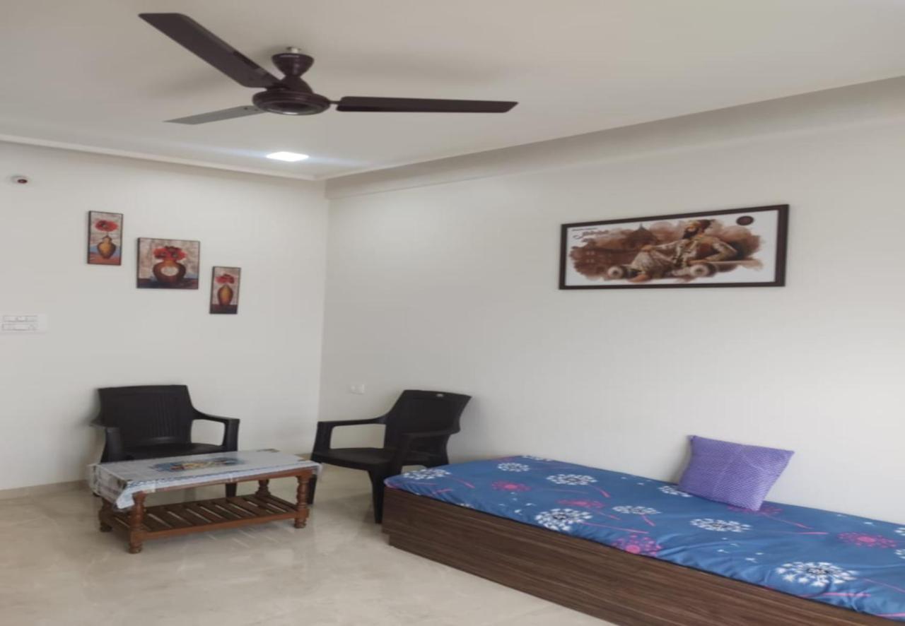 Shiv- Vatsalya Homestay Нашик Екстериор снимка