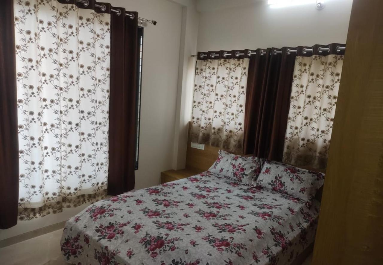 Shiv- Vatsalya Homestay Нашик Екстериор снимка
